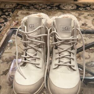 UGG Women's Cream Winter Boots